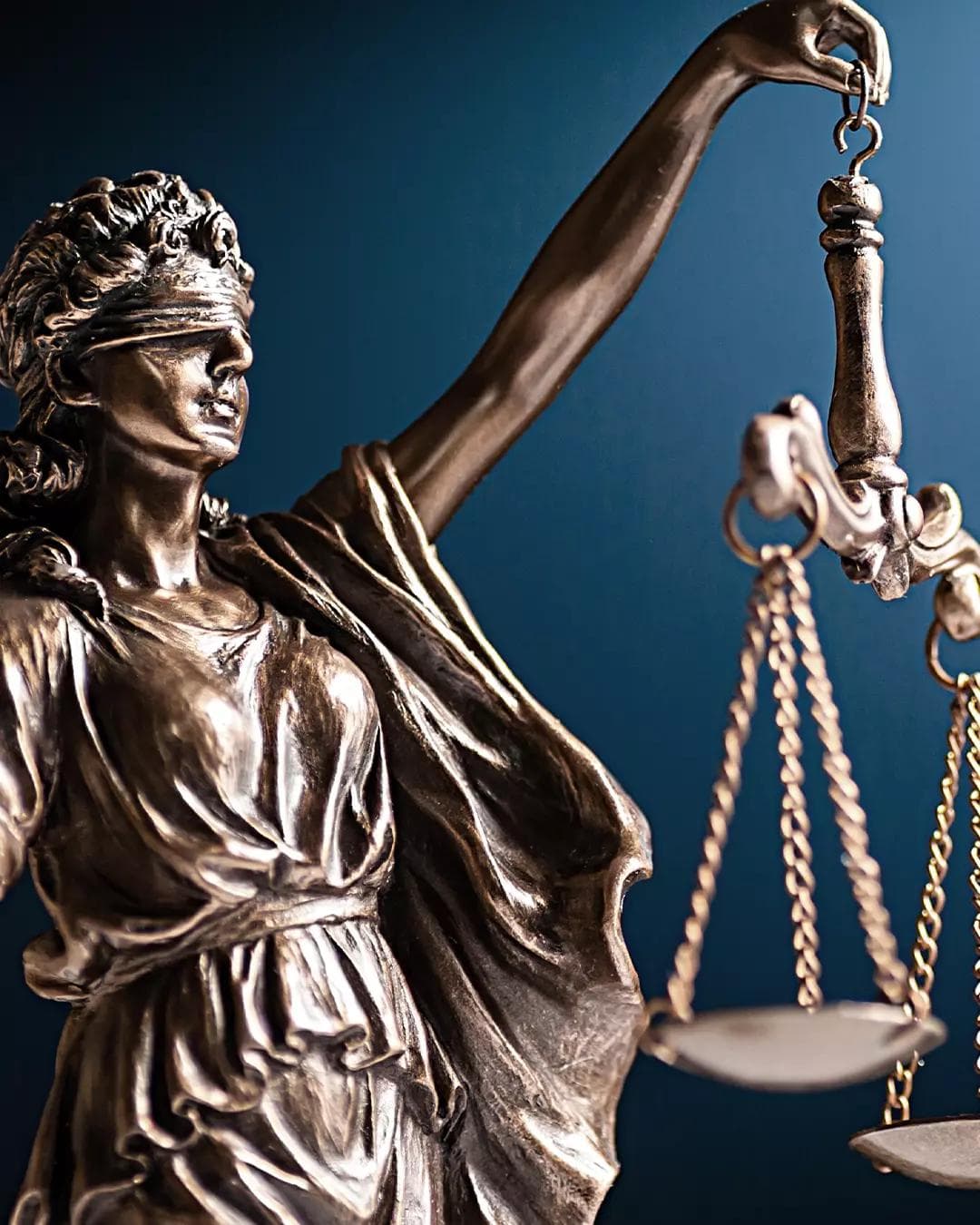 PARRIS Attorneys Khail A. Parris and Eric N. Wilson Named to 2022 Super Lawyers Rising Stars List